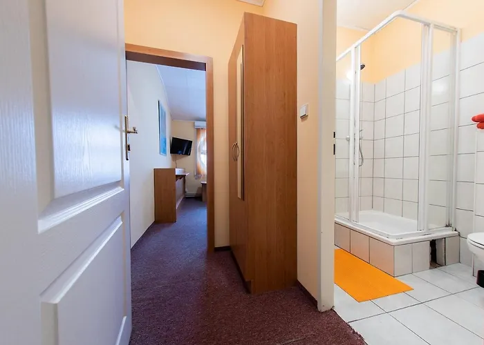 Skolicka Hotel Prag
