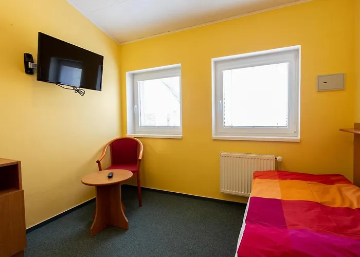 Hotel Skolicka 2*