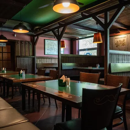 Skolicka Hotel 2*