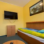 Skolicka 2* Praga
