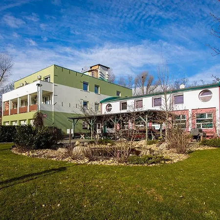 Hotel školička 2*