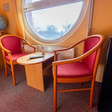 Skolicka Szálloda 2*