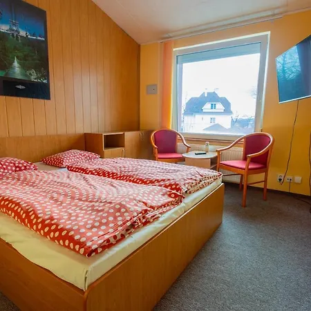Skolicka Szálloda 2*