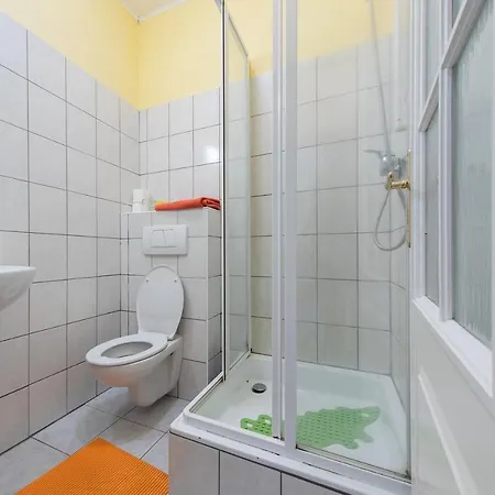 Hotel školička 2*