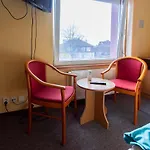 Skolicka Hotel Praga